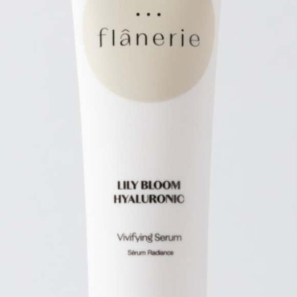 Flanerie Vivifying Serum & Pore Refining Exfoliator - Picture 3 of 7